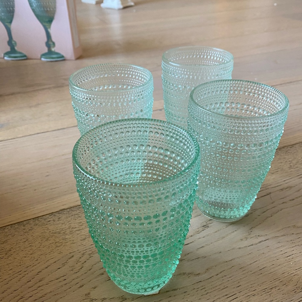Set of 4 dining glasses. Have the coupe version as well. BRAND NEW!